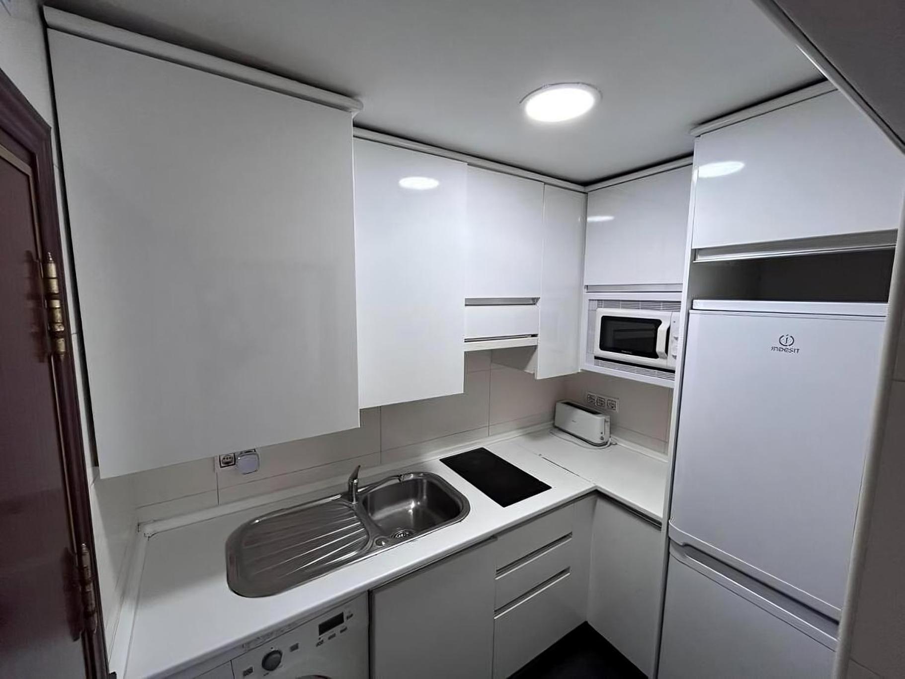 Comfortable Flat In Paseo Del Prado Atocha-Almd8 Madrid Luaran gambar